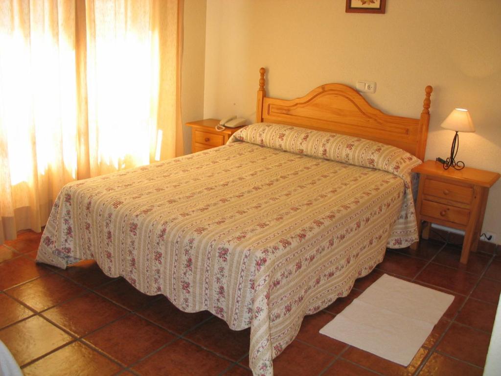 Hotel Valle Del Jerte Los Arenales 객실 사진