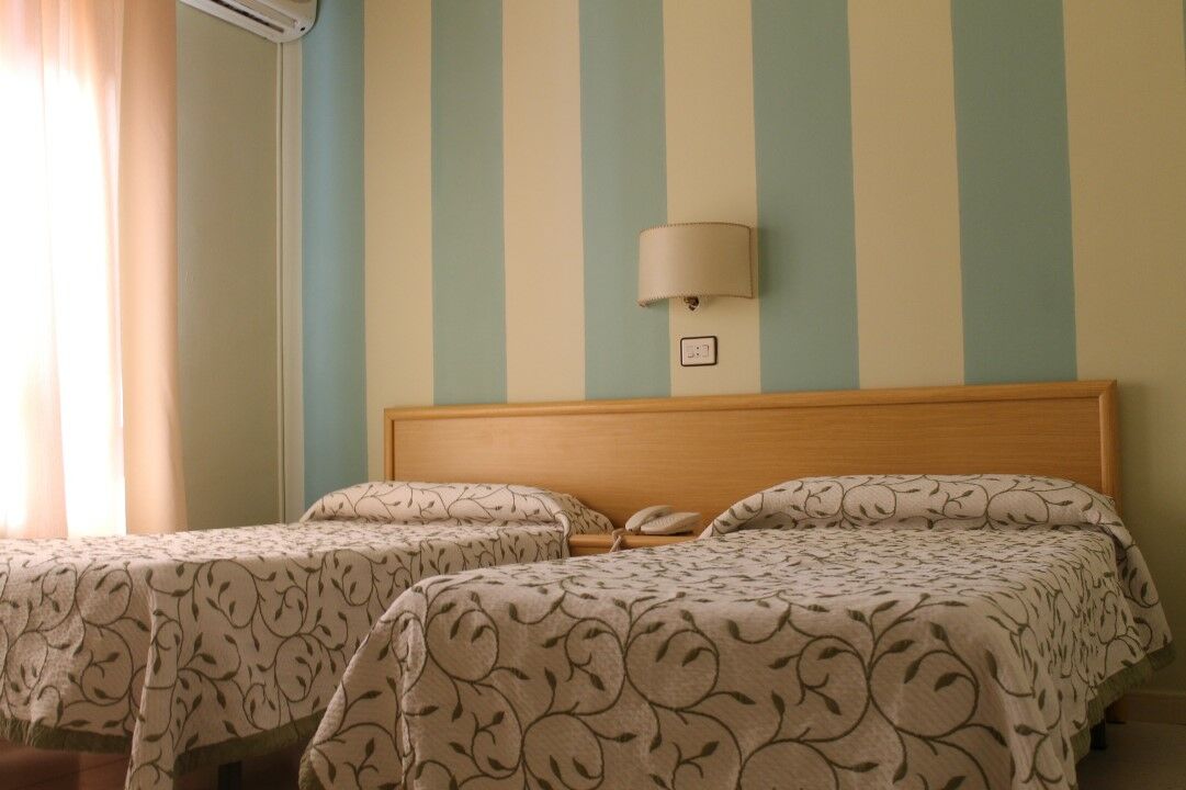 Hotel Valle Del Jerte Los Arenales 외부 사진